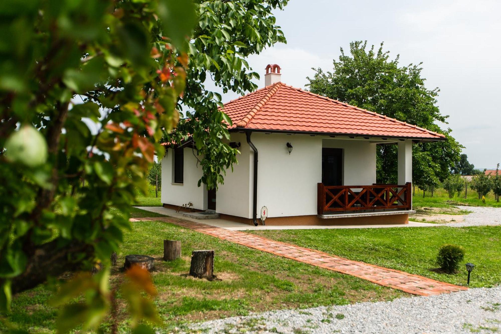 Apartmani Calane Topola Exterior photo