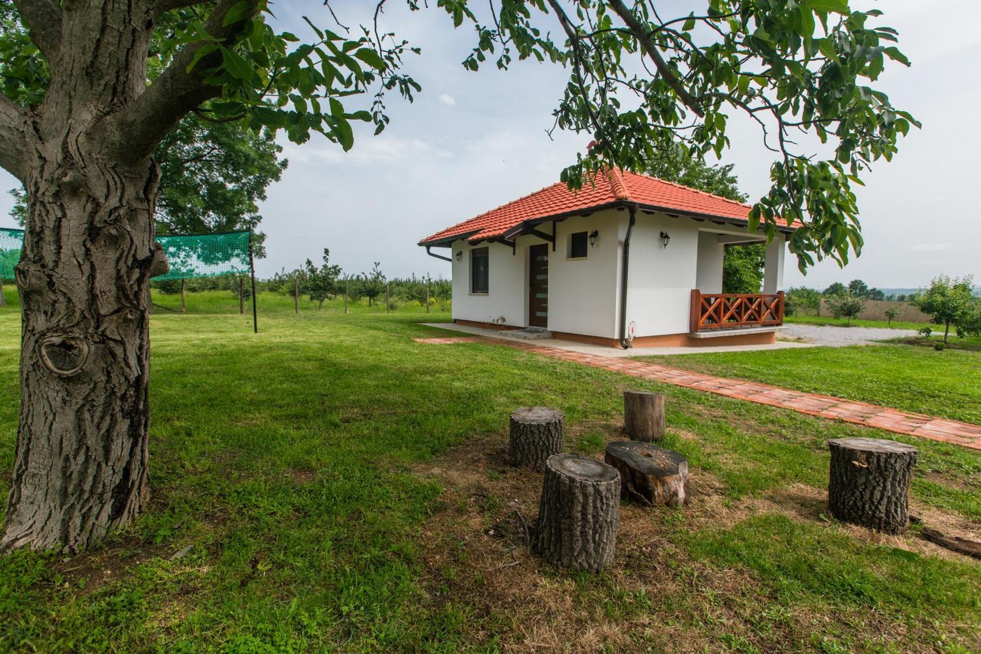 Apartmani Calane Topola Exterior photo